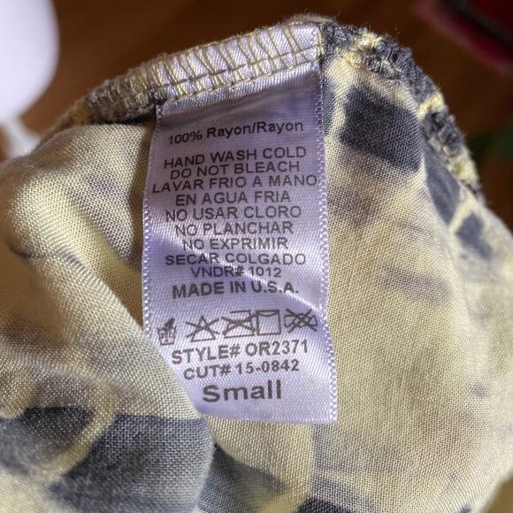 Surf Gypsy Romper Yellow Tie Die Swim Cover Short Sleeve Women's Size Small NWT - Picture 10 of 10